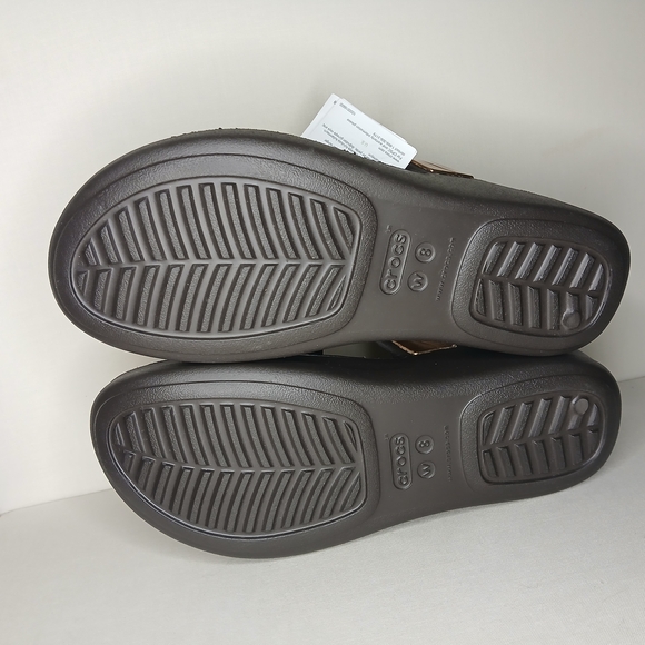 Crocs Dual Comfort Wedge Flip Flops Brown Bronze Women’s 8 NWT - Picture 6 of 8